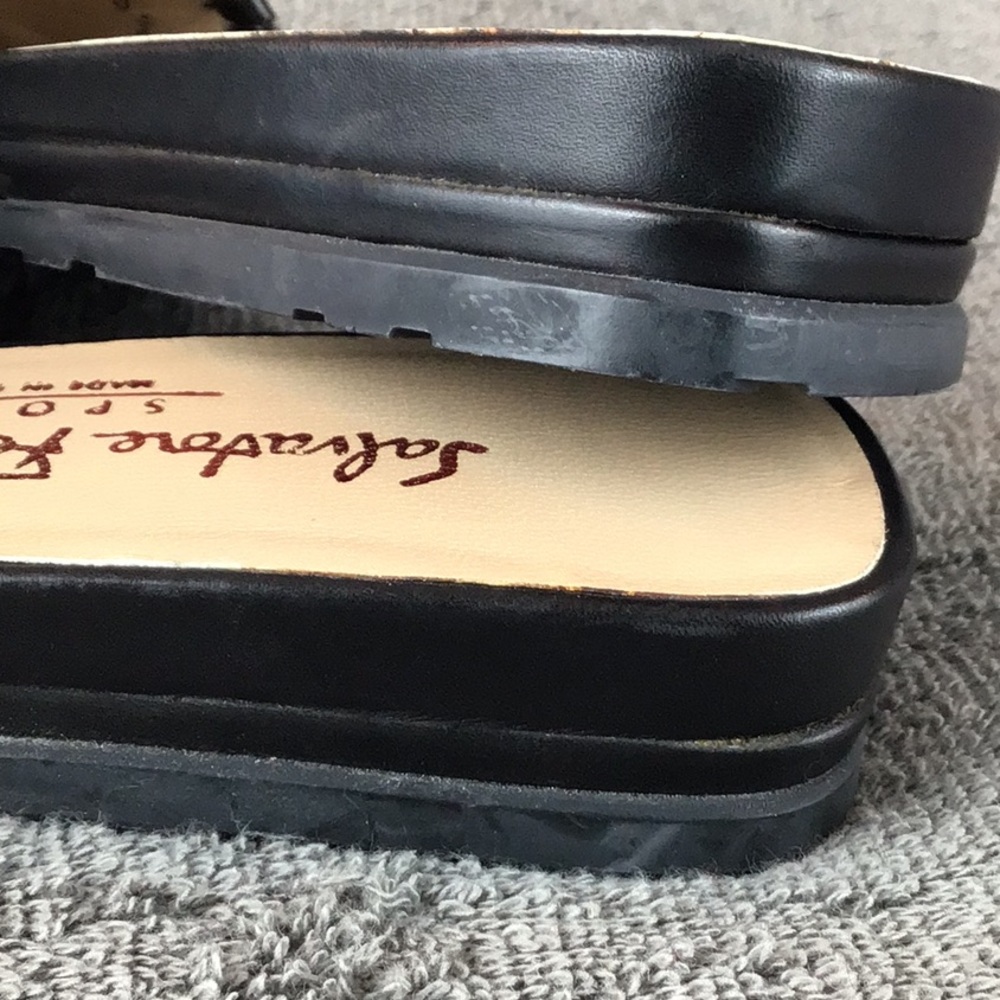 Salvatore Ferragamo Sport Black Calfskin Mules with Quilted Design Sz 6.5 B EUC - Picture 9 of 9